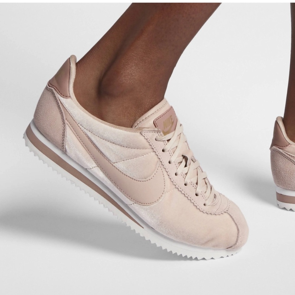 Nike Cortez Sneakers
